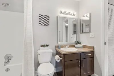 Ginnie - 1 Bed 1 Bath - Bathroom