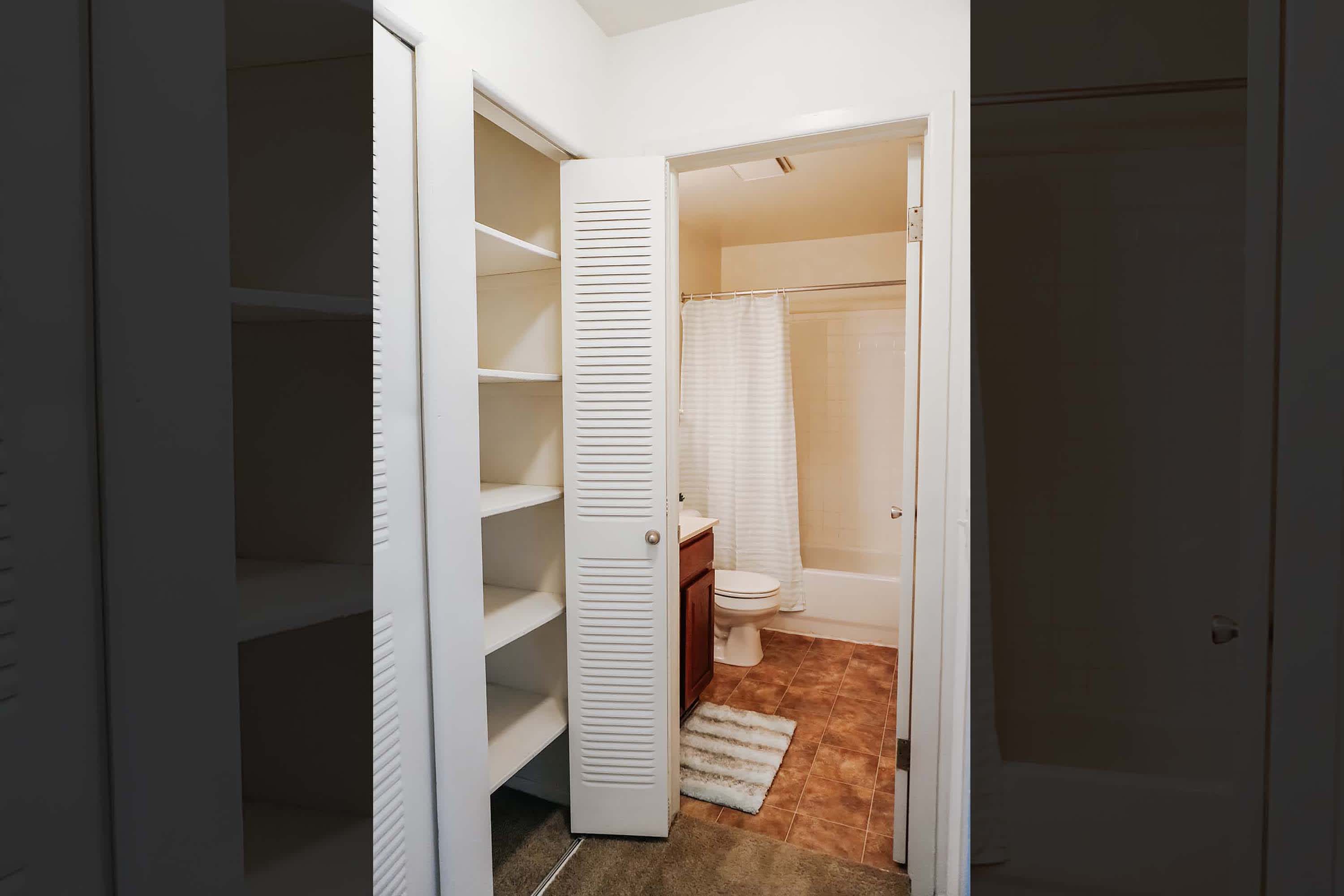 The Brantley - 1 Bed 1 Bath - Linen Closet