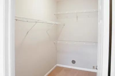 The Oak - 3 Bed 2 Bath - Primary Bedroom Closet