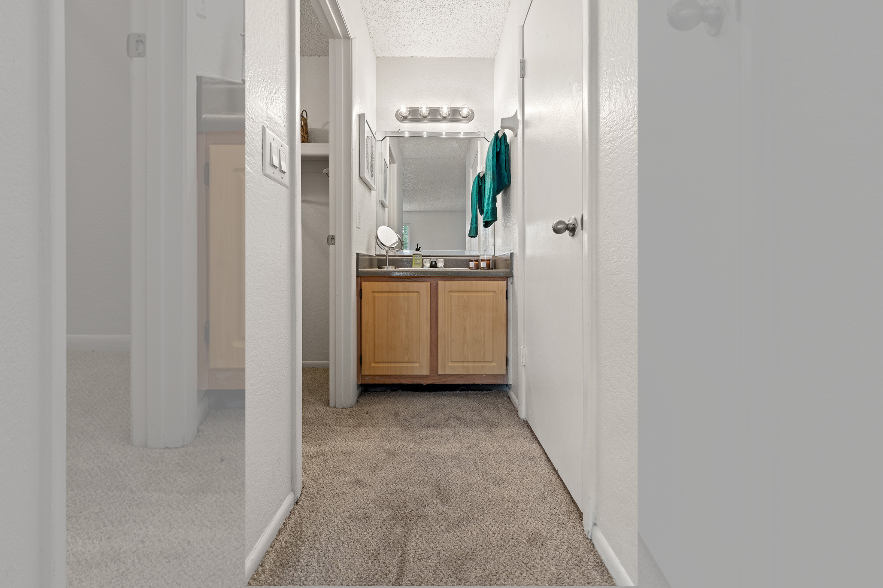 Caladesi Island - 2 Bed 1.5 Bath - Half Bath