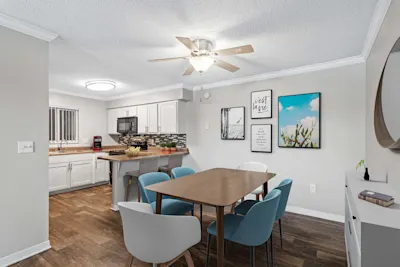 Silver - 3 Bed 2 Bath - Dining Area