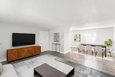 Quartz - 3 Bed 2 Bath - Living and Dining Room