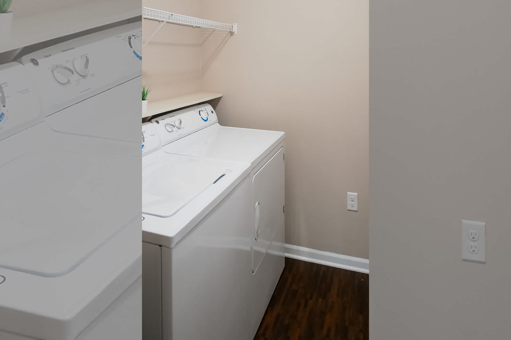 Maynard - 3 Bed 2.5 Bath - Laundry