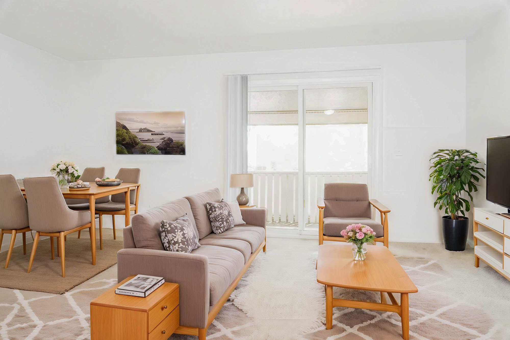 Maverick - 1 Bed 1 Bath - Living Room