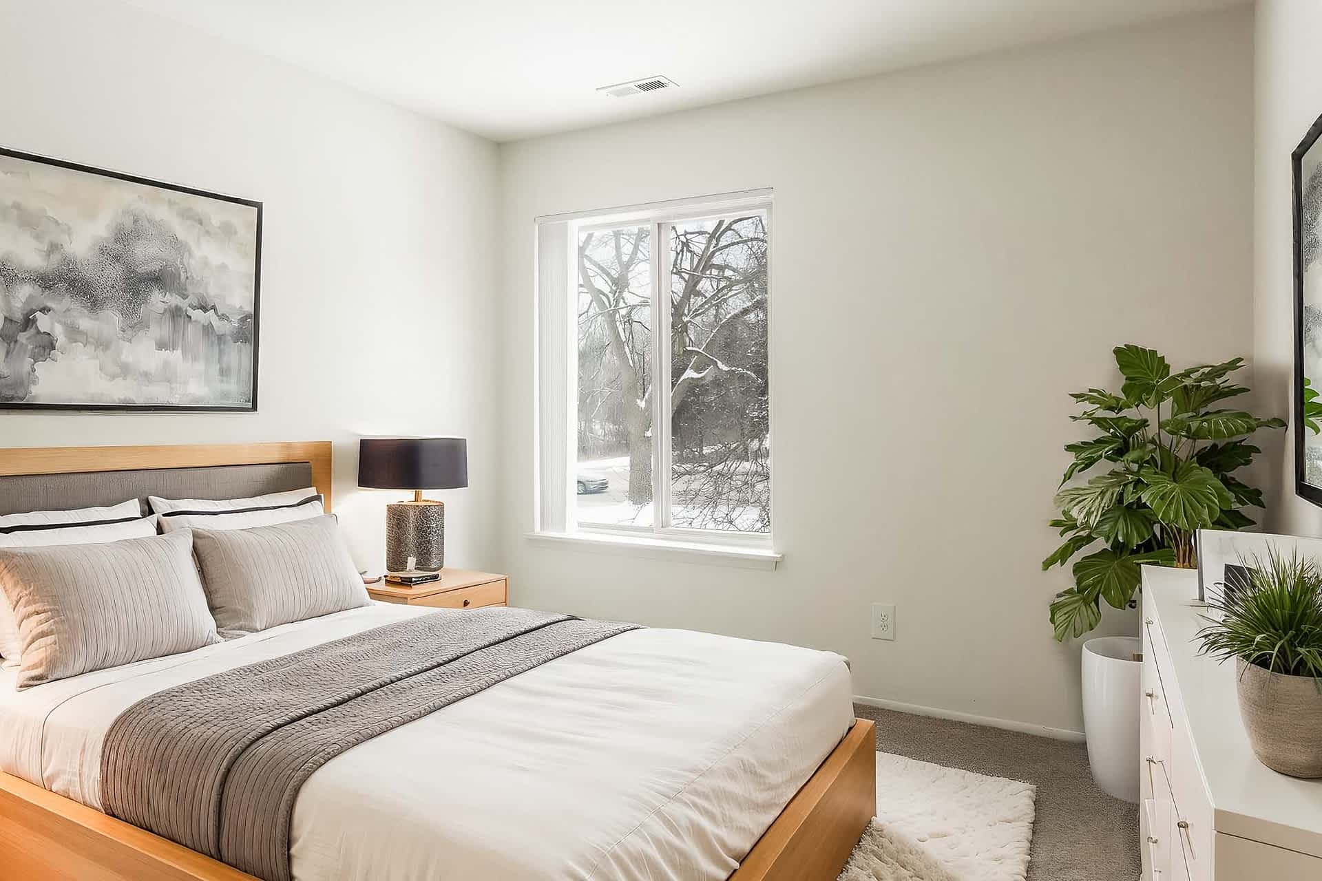 Drummond - 2 Bed 1.5 Bath - Second Bedroom