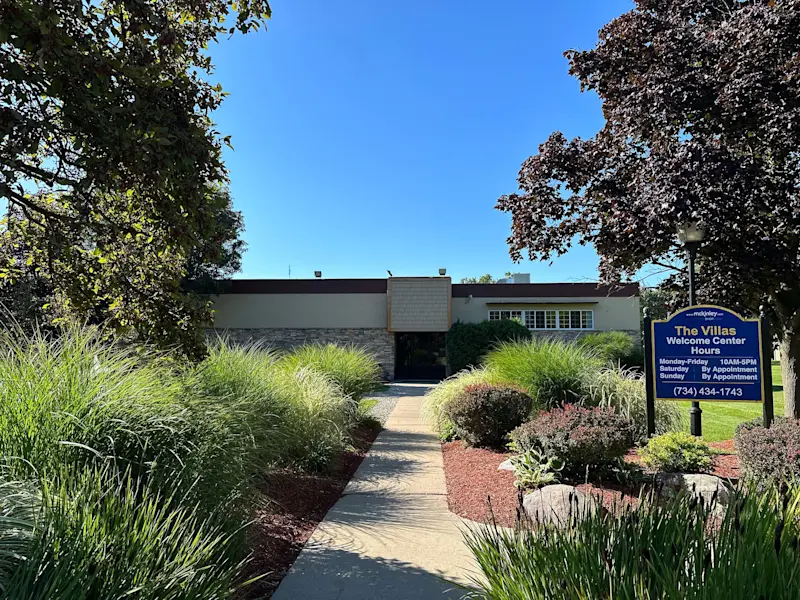Leasing Office