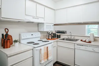 The Felix - 3 Bed 2 Bath - Kitchen