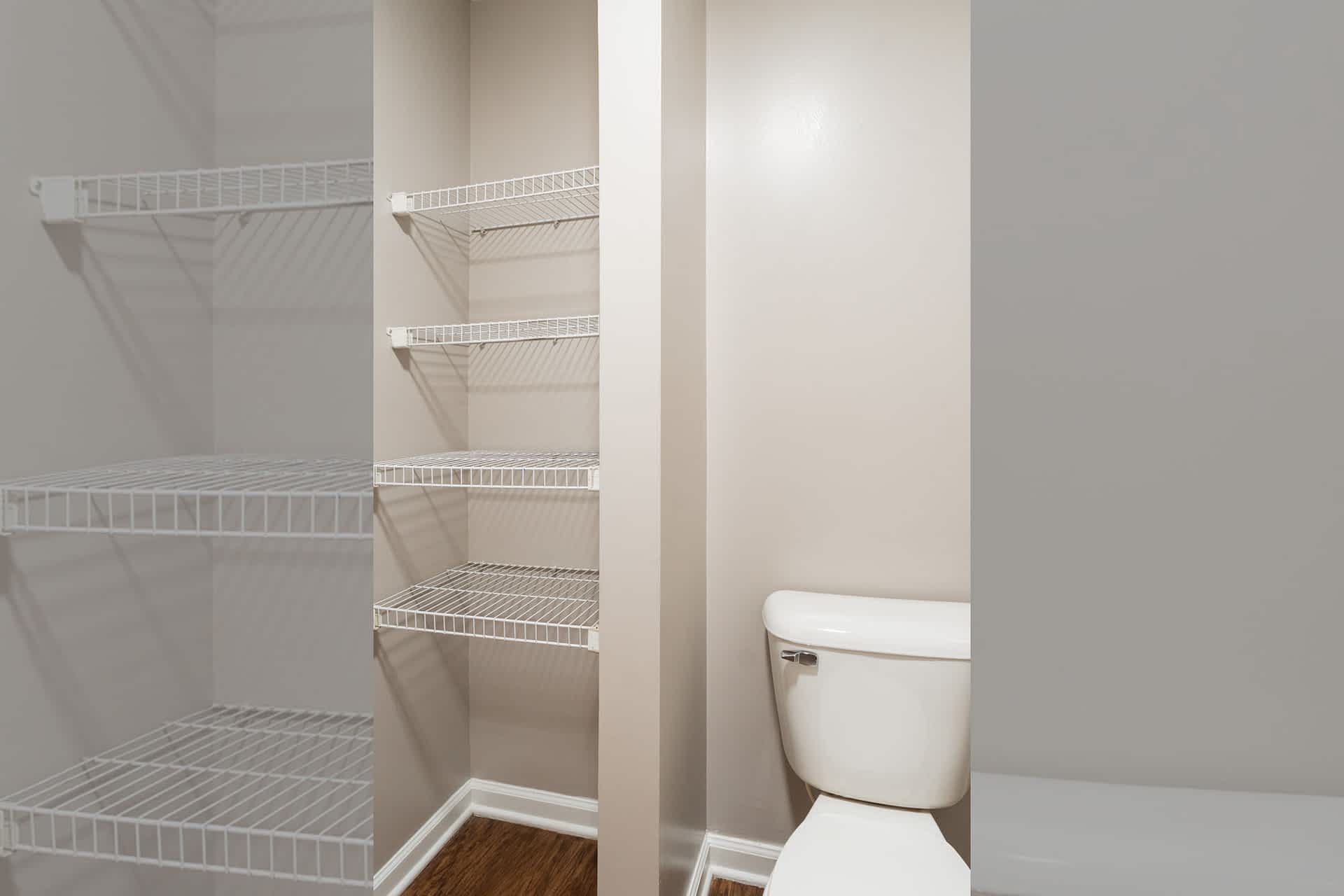 The Redwood - 3 Bed 2 Bath - Bathroom Closet