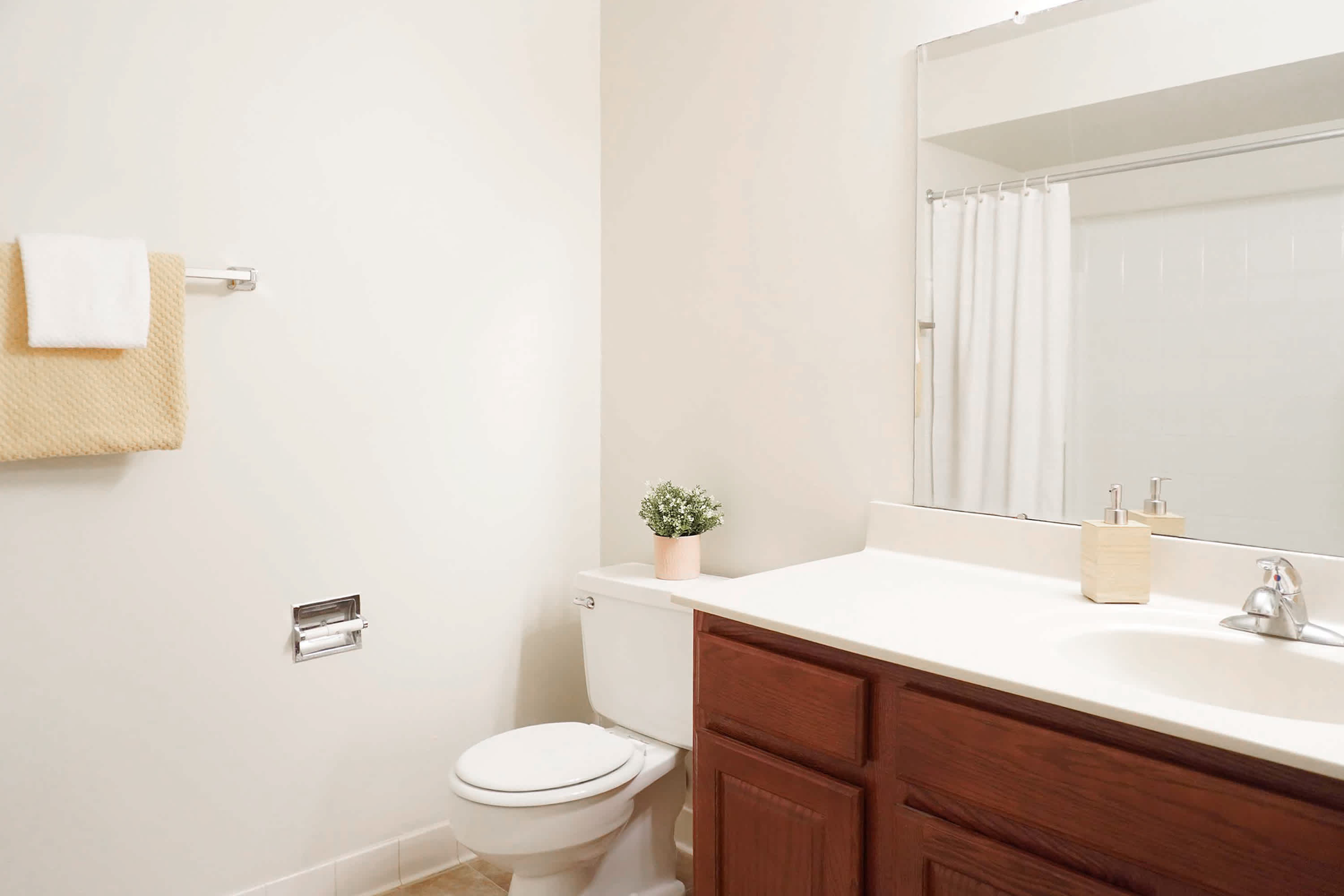 The Boardman - 2 Bed 1 Bath - Bathroom