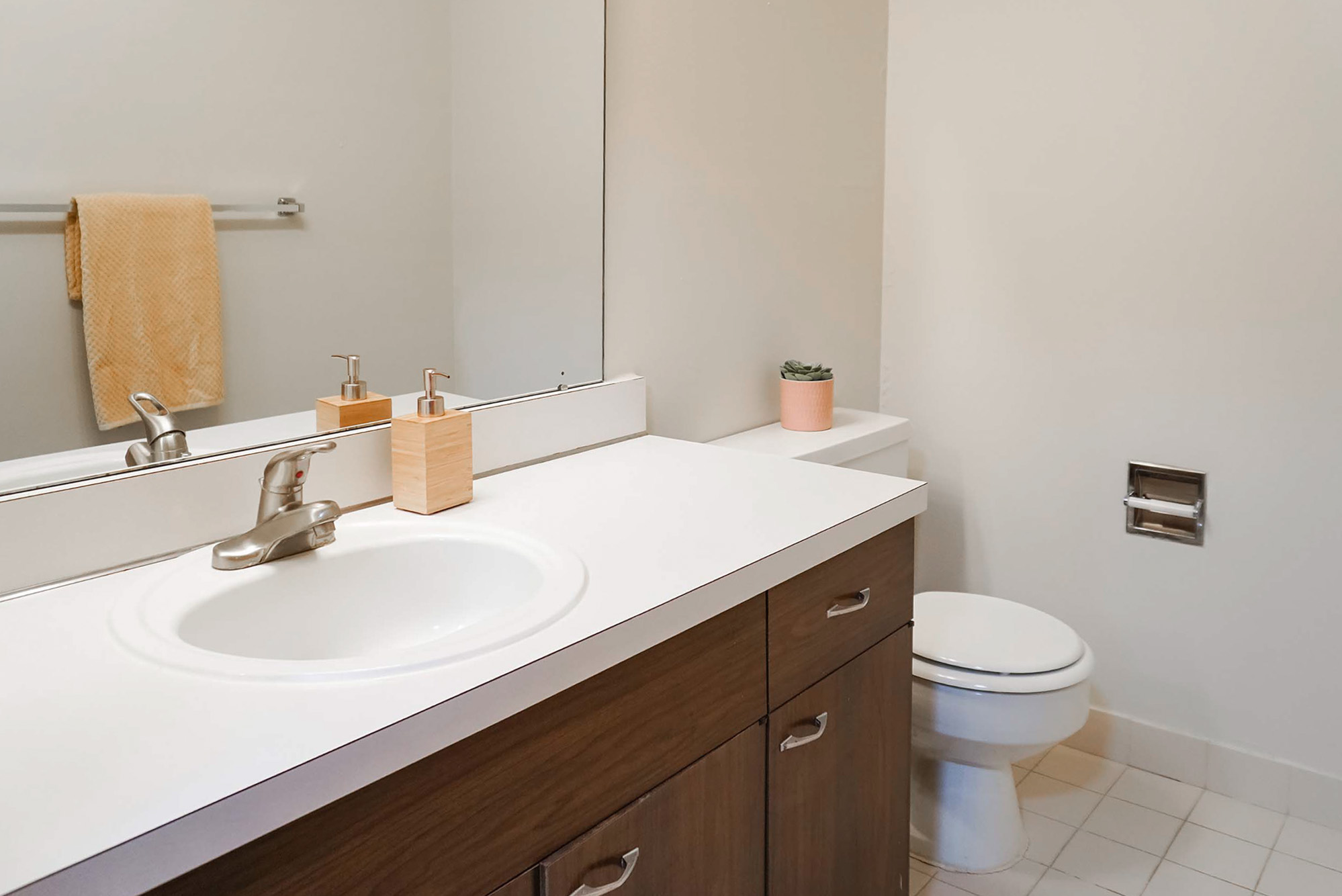 The Erie - 2 Bed 1.5 Bath - Half Bath