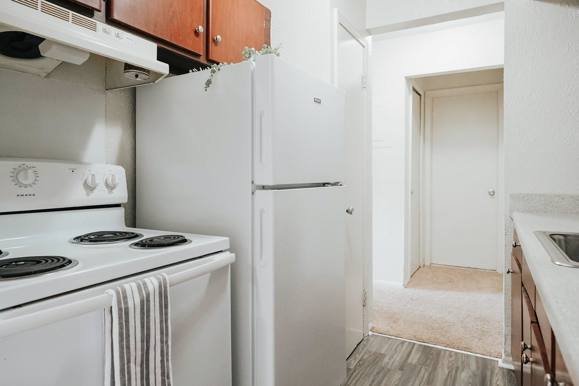 Allen - 2 Bed 1 Bath - Kitchen Appliances