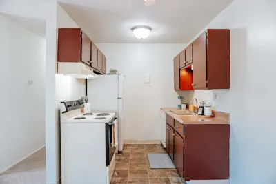 The Brightmoor - 2 Bed 1 Bath - Kitchen