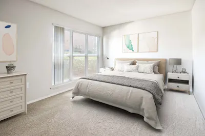 Mills - 1 Bed 1 Bath - Bedroom