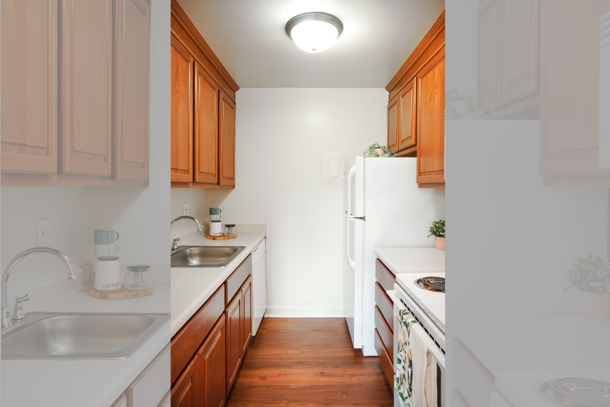 The Basquiat - 2 Bed 1 Bath - Kitchen