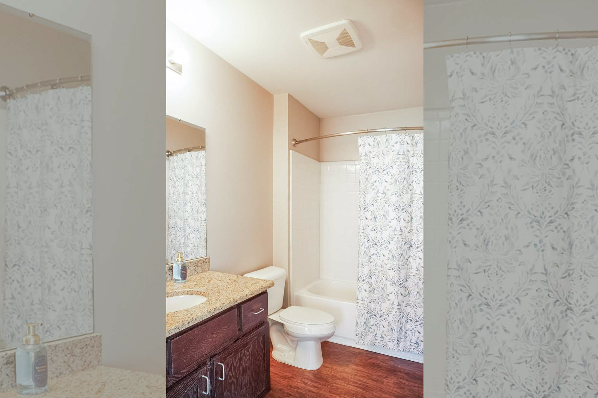 The Poplar - 2 Bed 2 Bath - Primary Bathroom