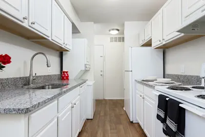 Chatham - 2 Bed 1.5 Bath - Kitchen (Gray Counter Tops)
