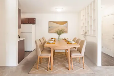 The Donahue - 2 Bedroom 2 Bathroom - Dining Room