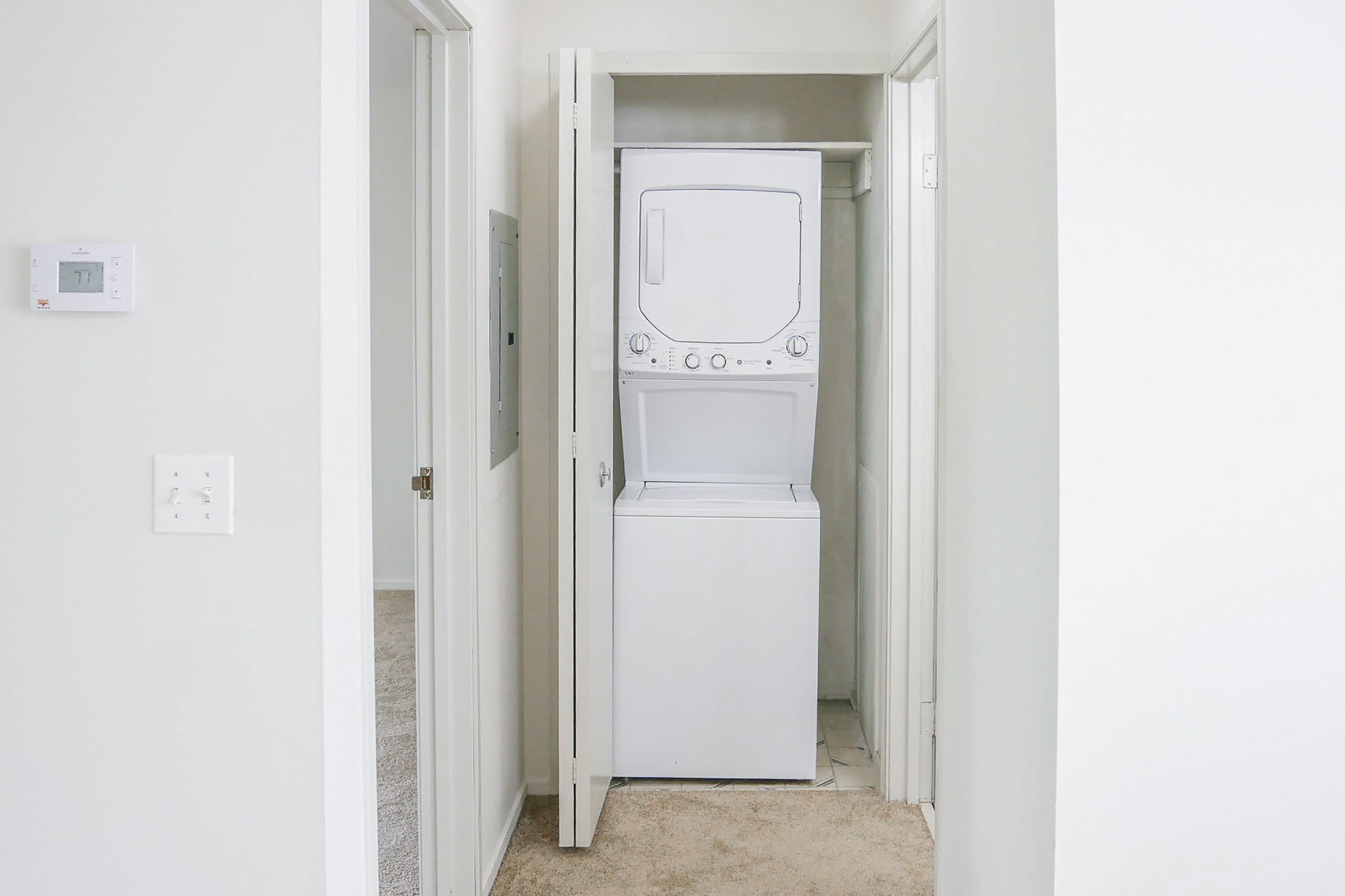 The Giuseppe - 1 Bed 1 Bath - In-Unit Laundry