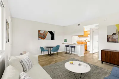 Harmony - 1 Bed 1 Bath - Dining Area