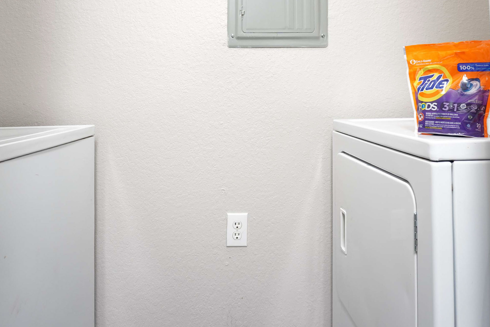 Tartuca - 3 Bed 2 Bath - In-Unit Laundry