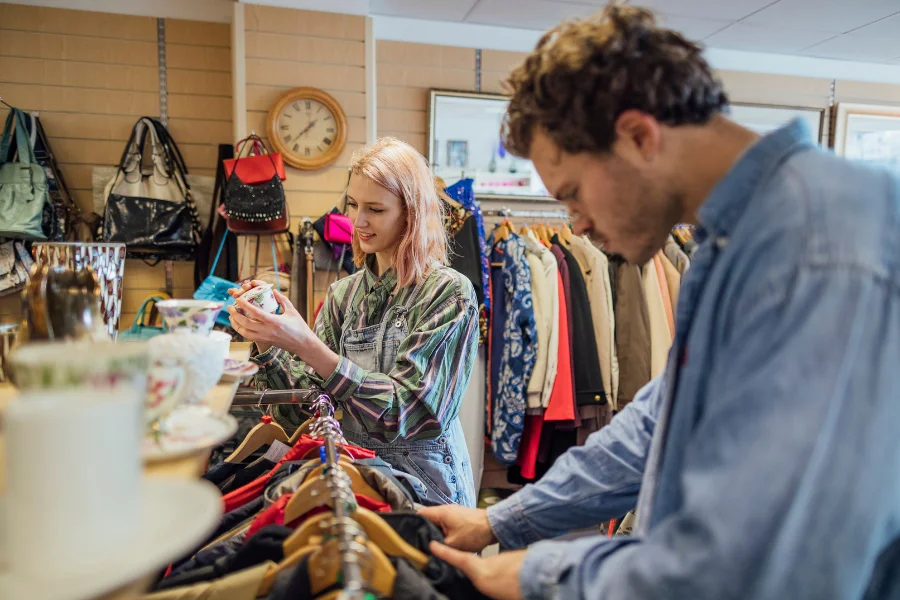 Shop Secondhand