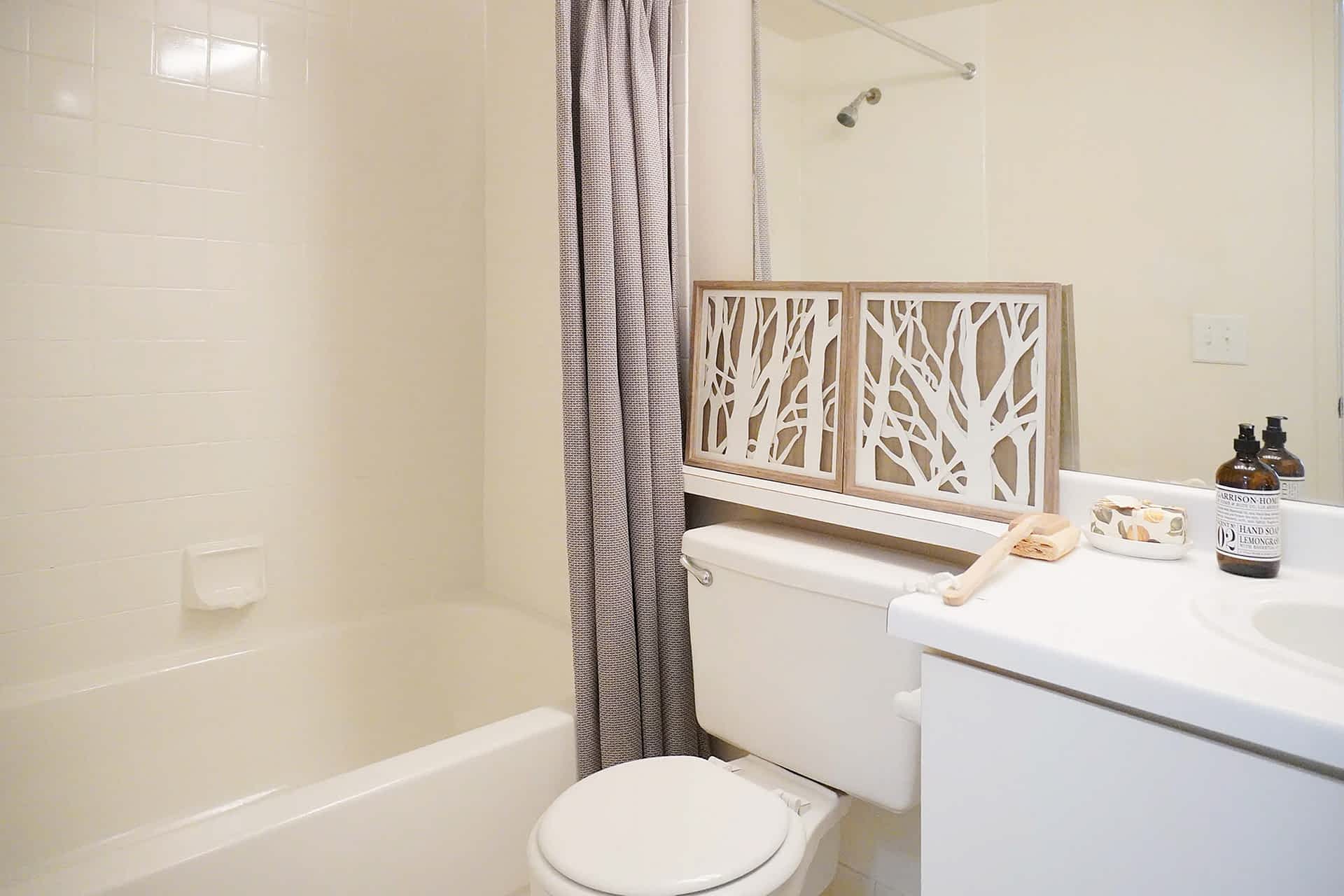 The Starling - 2 Bed 2 Bath - Primary Bathroom