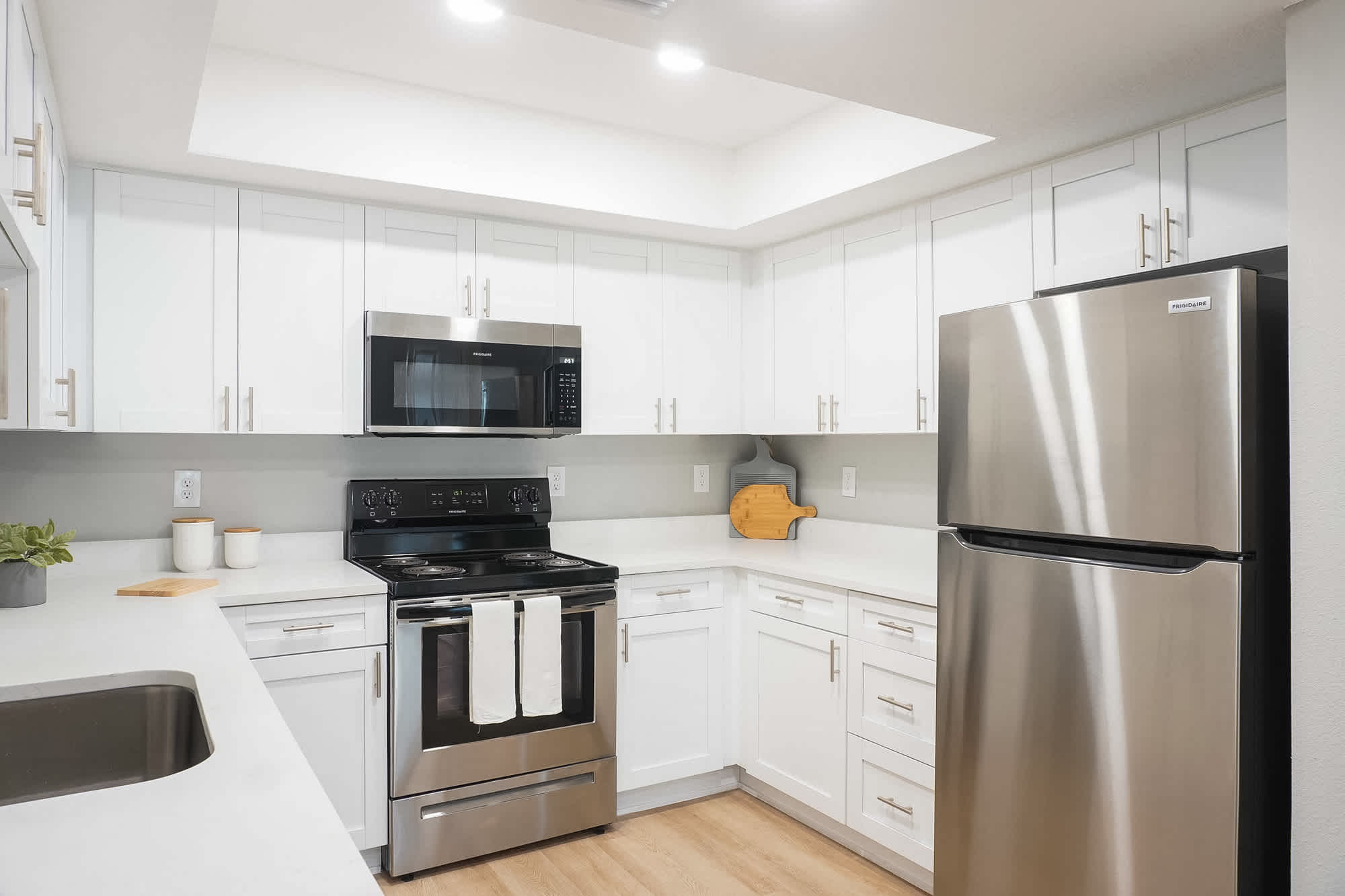 Central+ - 3 Bed 2 Bath - Kitchen