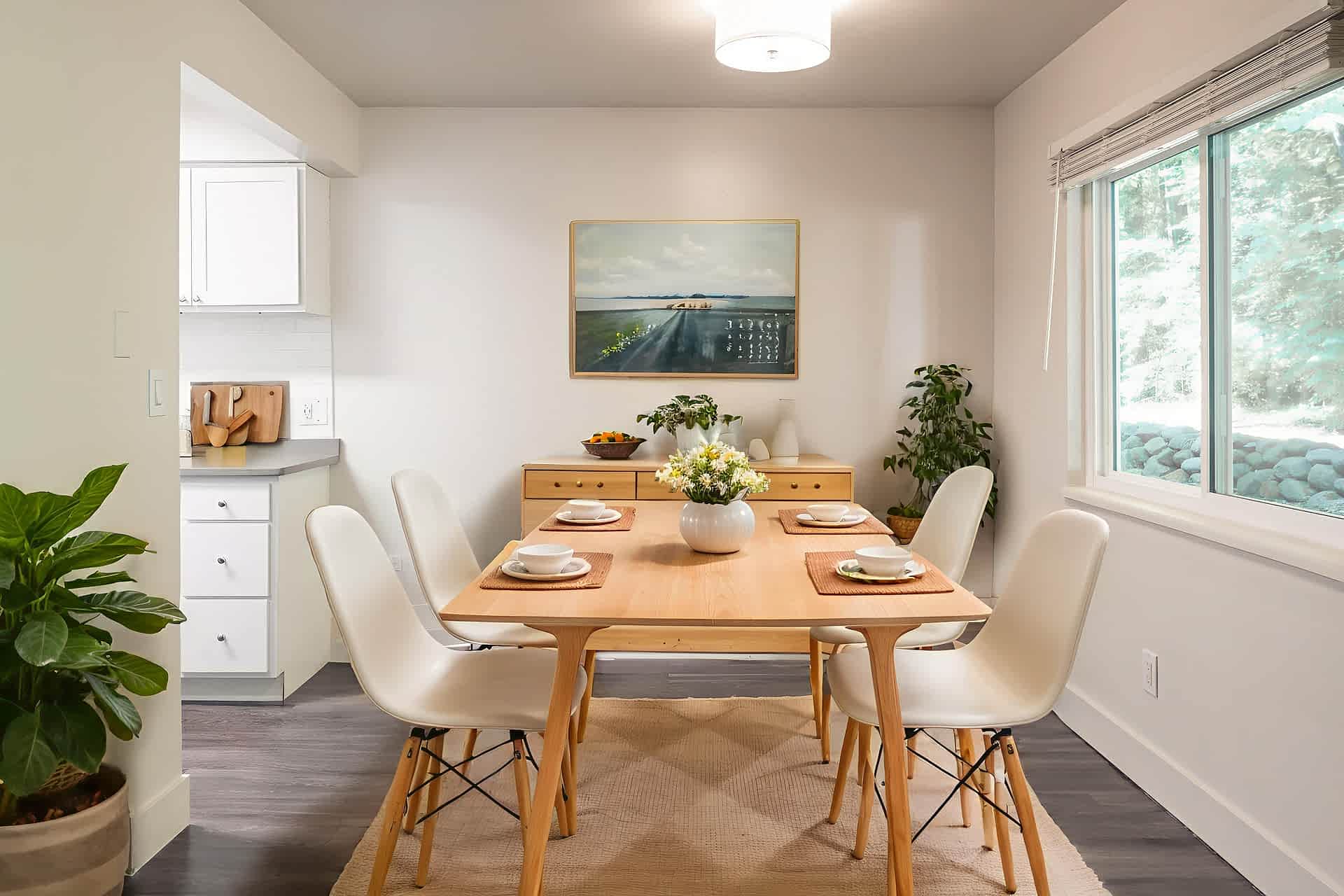 Chatham+ - 2 Bed 1.5 Bath - Dining Room