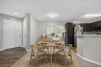 The Moscato - 2 Bed 2 Bath - Dining Room