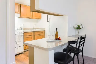Harmony - 1 Bed 1 Bath - Breakfast Bar