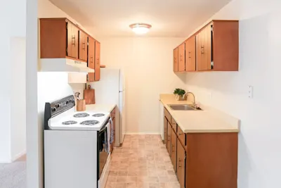 Brimley - 2 Bedroom 1 Bathroom - Kitchen (Brown Cabinets)