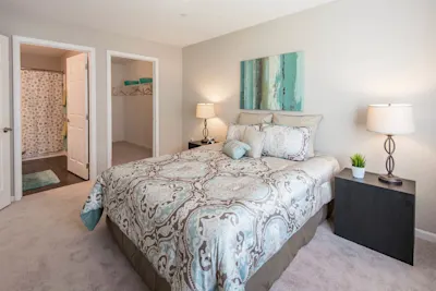 Summit & Thompson - 3 Bed 2.5 Bath - Primary Bedroom