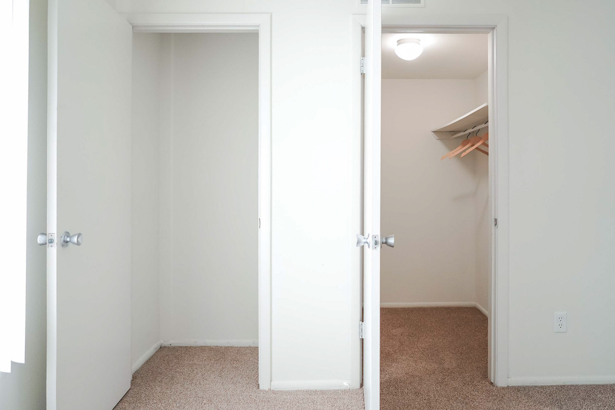 Kipling - 1 Bed 1 Bath - Bedroom Closets