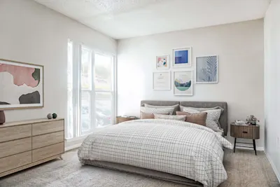 Ivanhoe - 2 Bed 1.5 Bath - Primary Bedroom