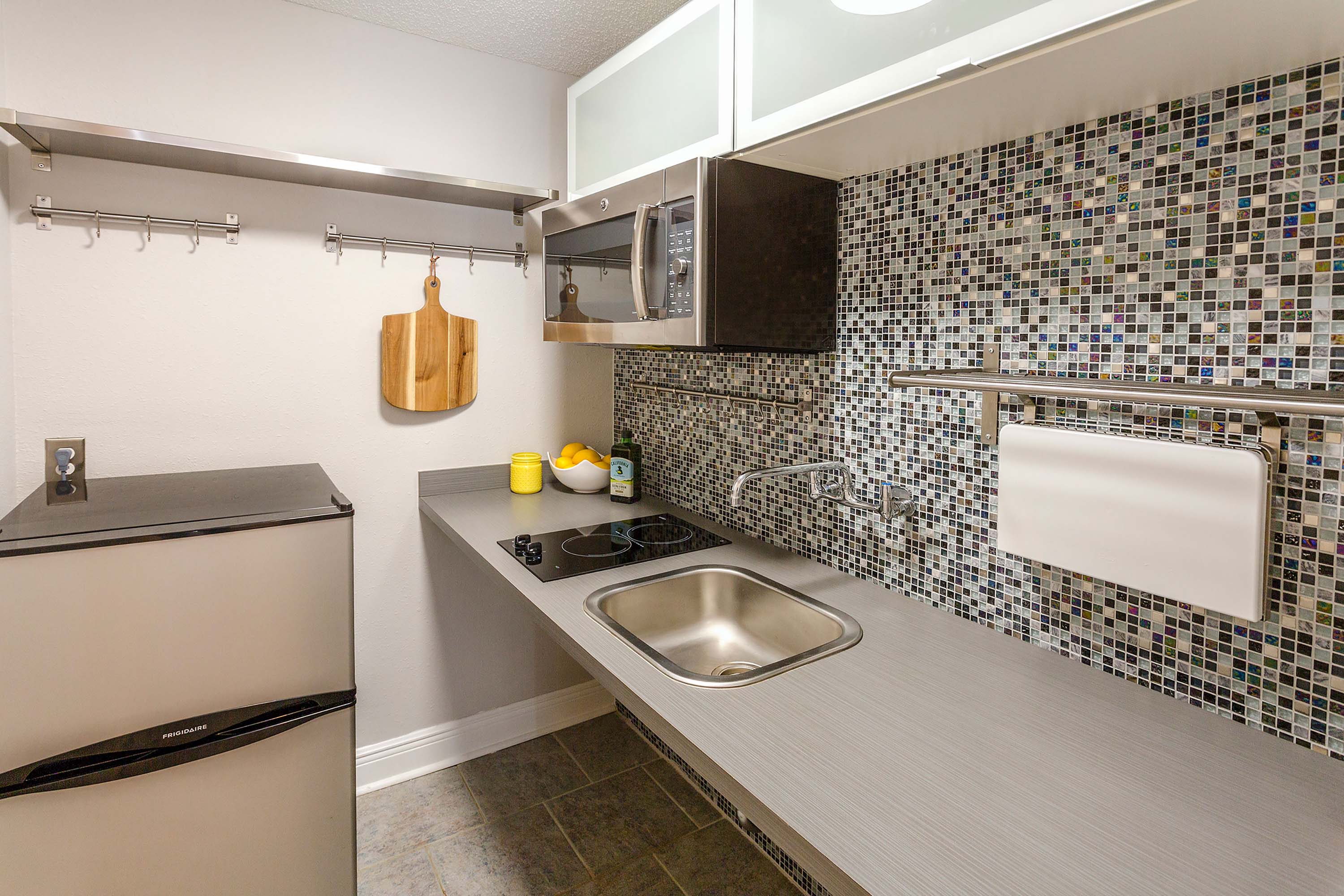 Floorplan Azeele for The Eusonian apartments in Tampa, Florida 0