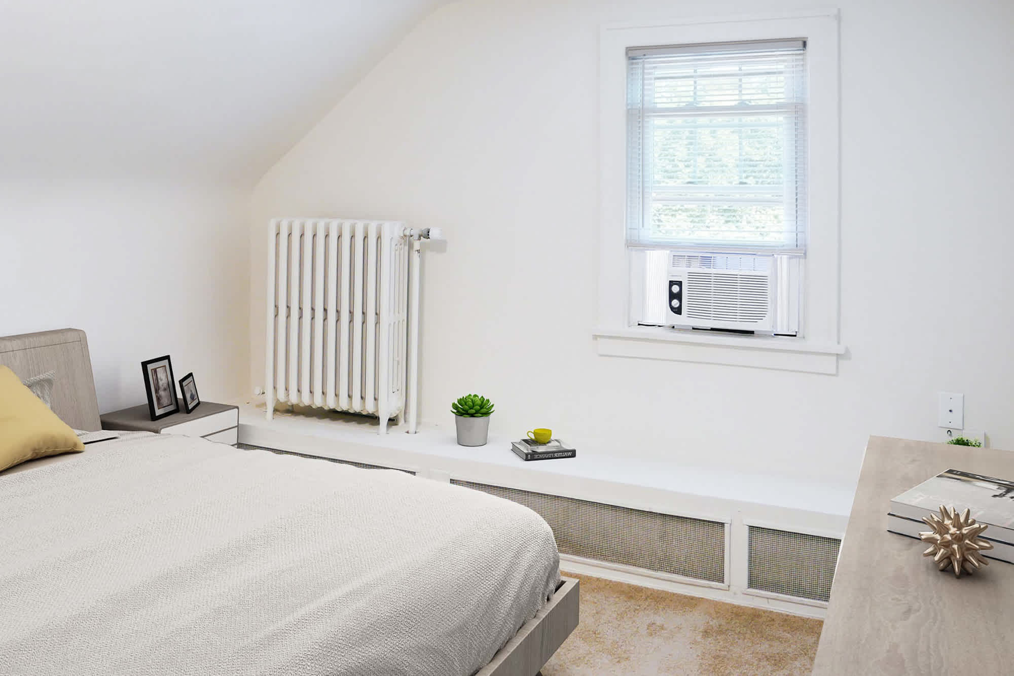 The William #1 - 2 Bed 1 Bath - Primary Bedroom