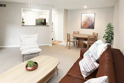 Valencia - 2 Bed 2 Bath - Living and Dining Area