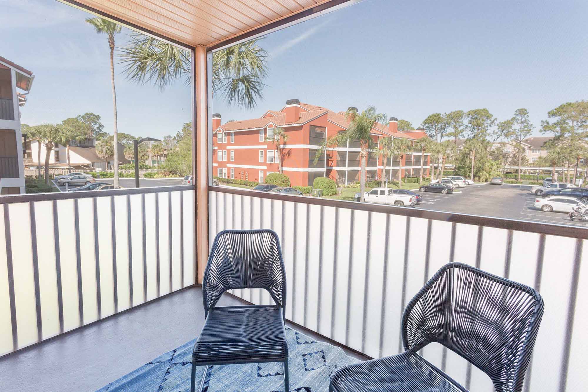 Captiva - 2 Bed 2 Bath - Patio