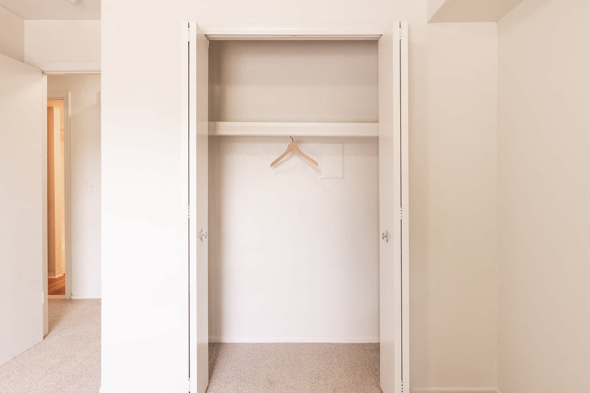 Clague - 2 Bed 1.5 Bath - Bedroom Closet