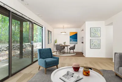 Chatham - 2 Bed 1.5 Bath - Dining Room