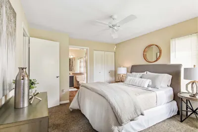 The Chianti - 2 Bed 2 Bath - Bedroom