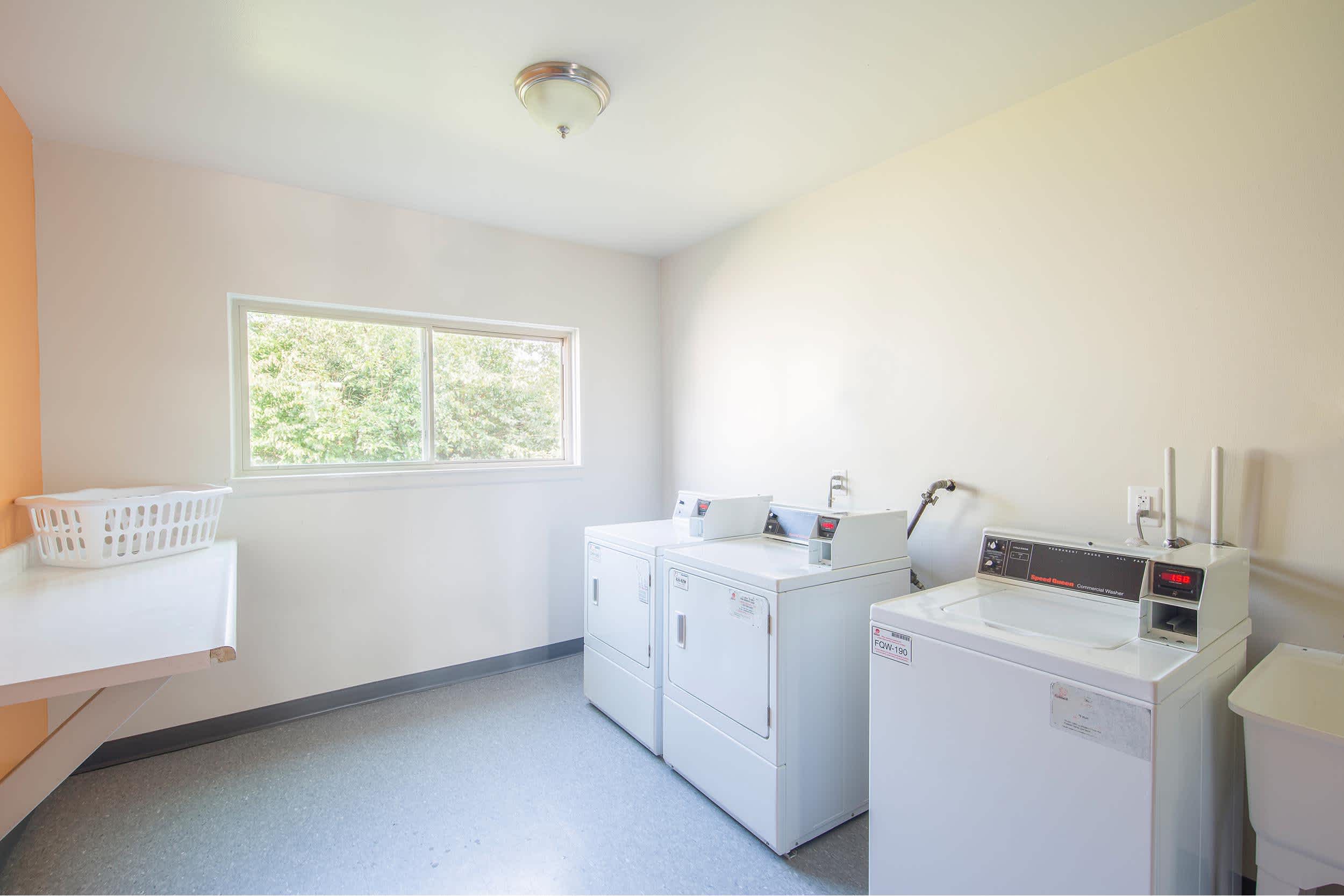 Laundry Center