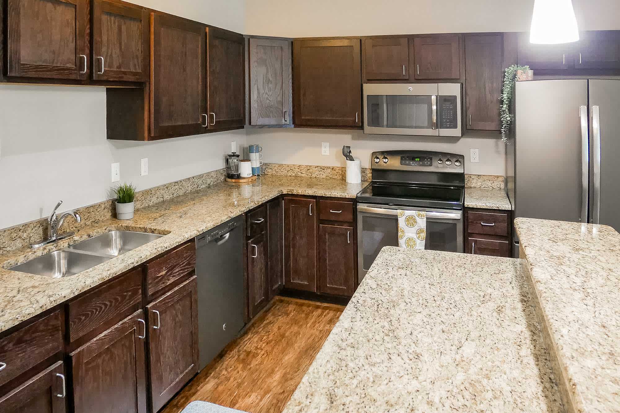 The Oak - 3 Bed 2 Bath - Kitchen