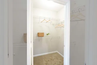 Tartuca - 3 Bed 2 Bath - Primary Closet
