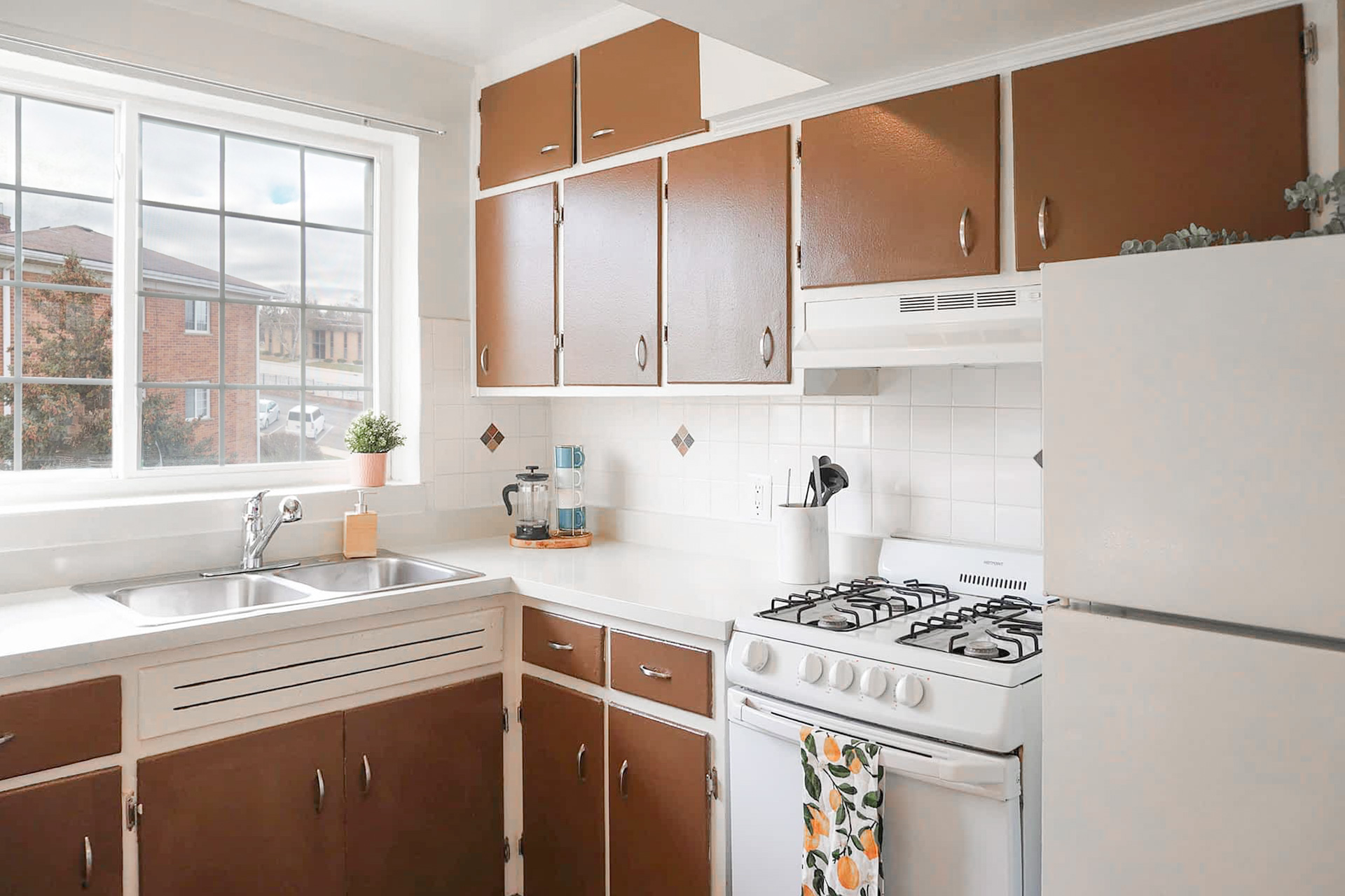 The Chambers - 3 Bed 1 Bath - Kitchen