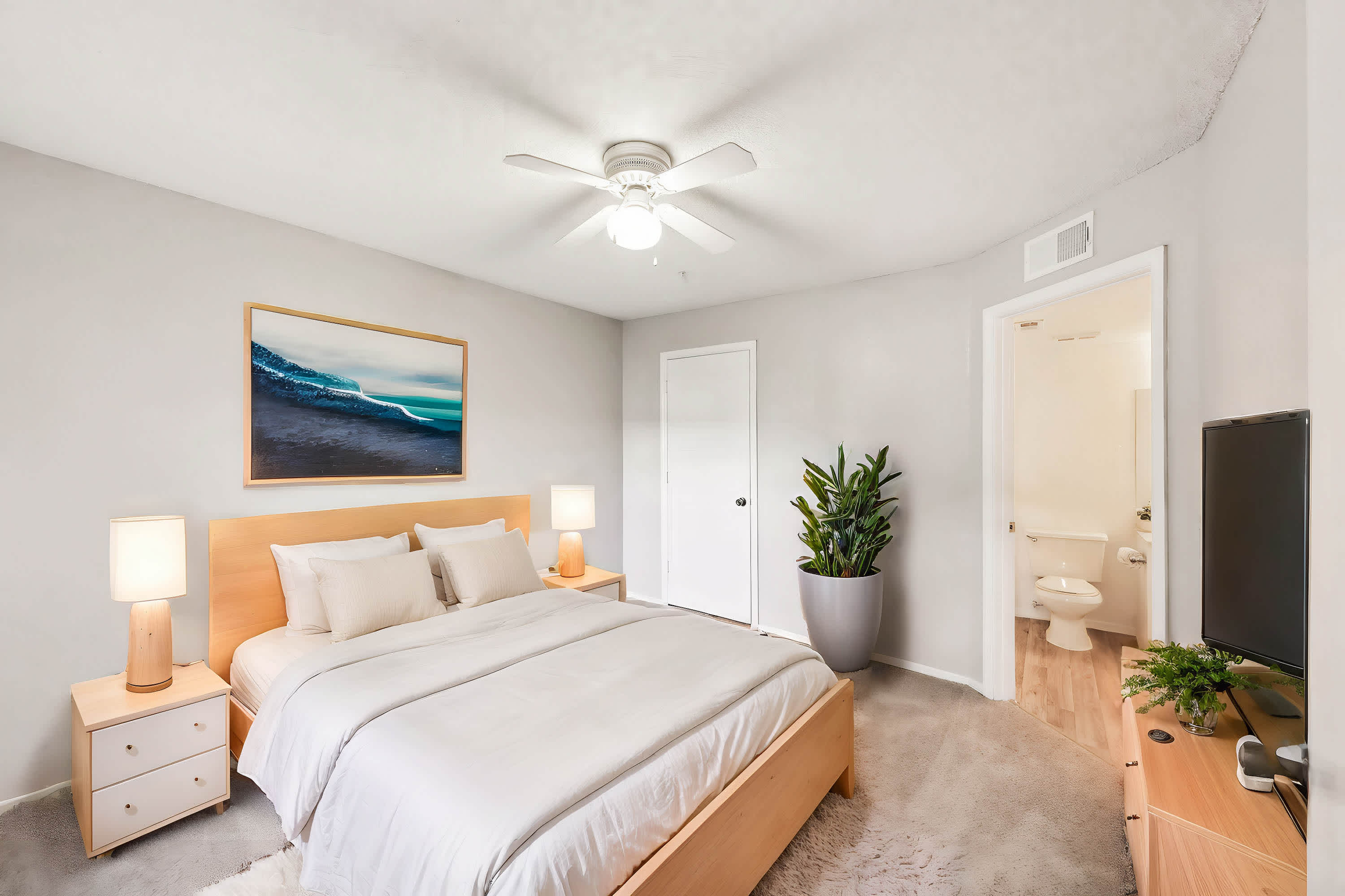 Amistad - 4 Bed 2 Bath - Primary Bedroom