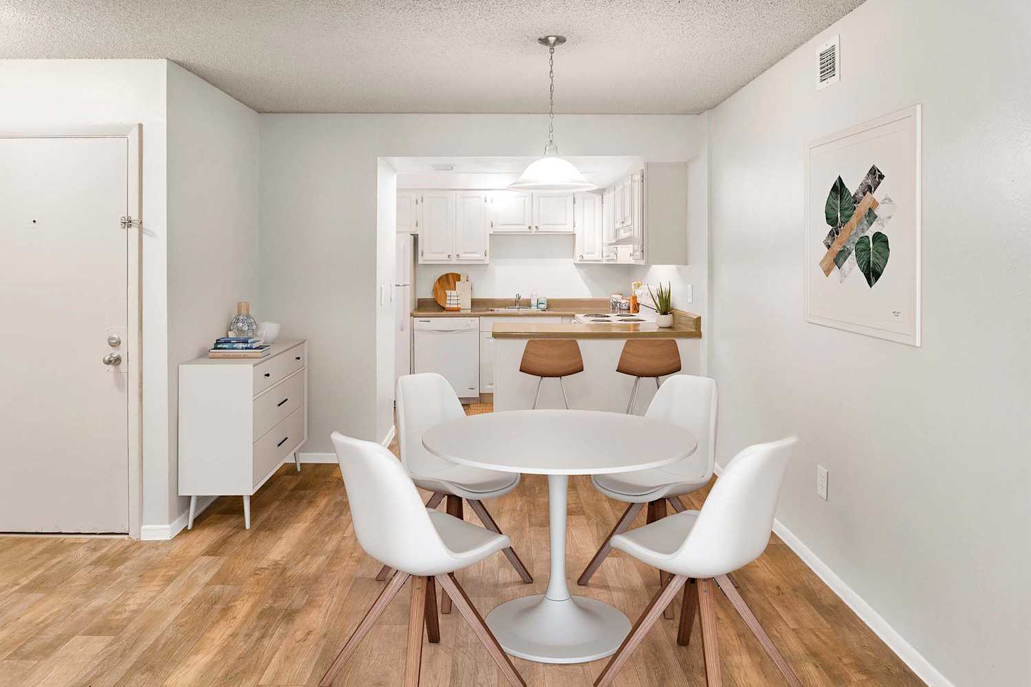 Media Gallery for Azure Winter Park apartments in Winter Park, Florida