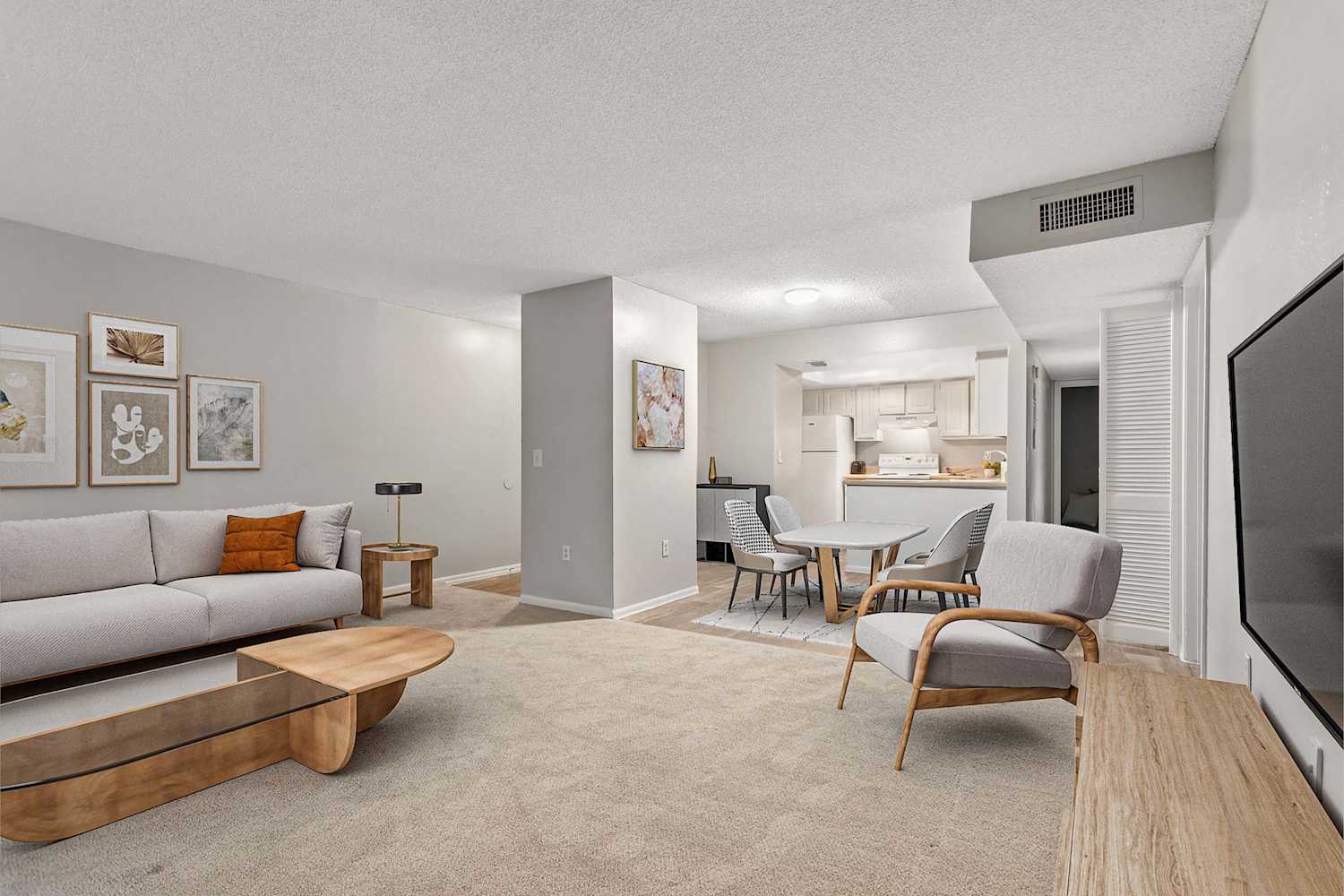 Media Gallery for Azure Winter Park apartments in Winter Park, Florida