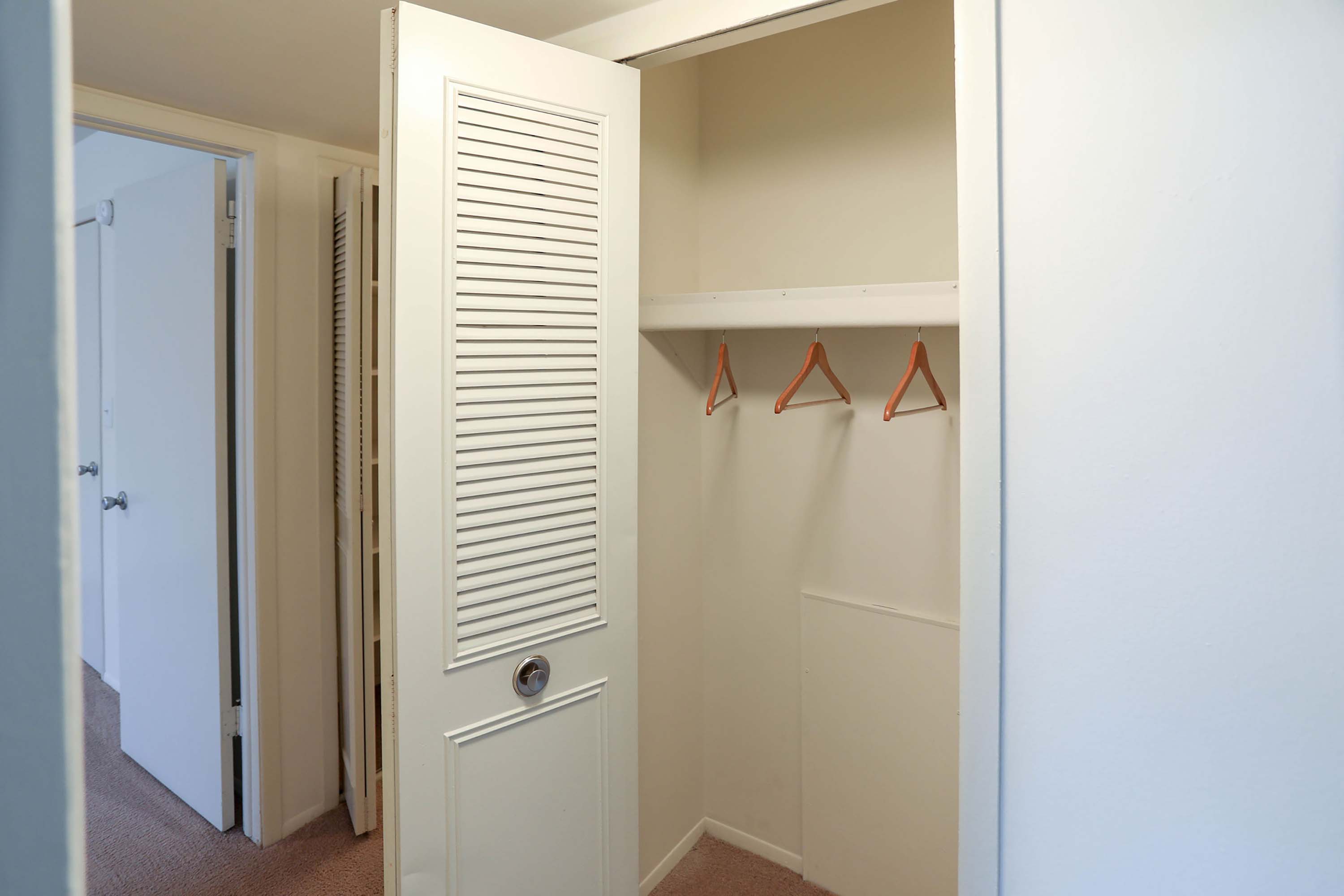 Floorplan Brimley for Aspen Chase apartments in Ypsilanti, Michigan