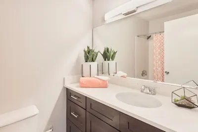 Captiva - 2 Bed 2 Bath - Primary Bathroom